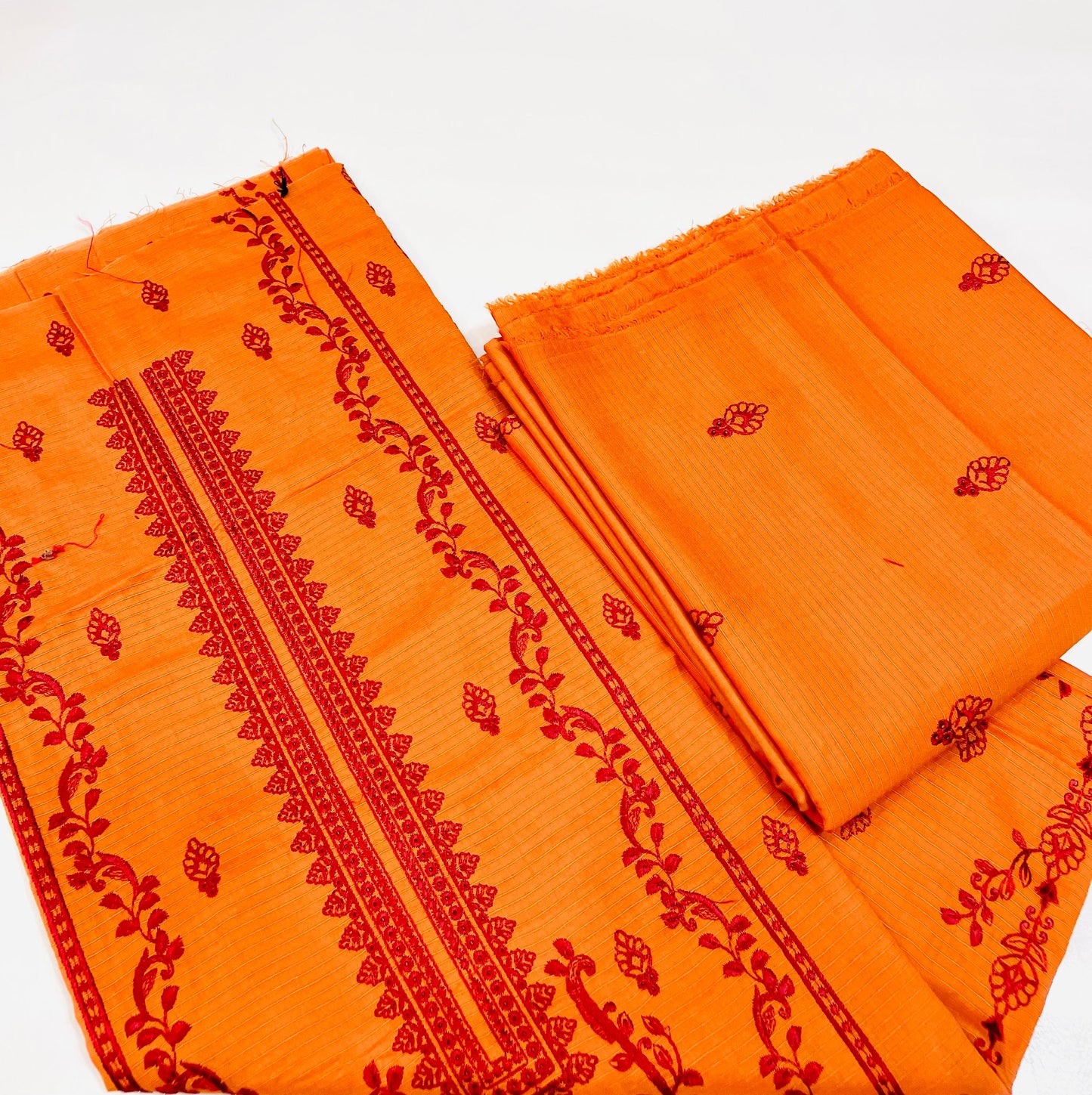 2PC Unstitched Cambric Cotton Suit Design 04