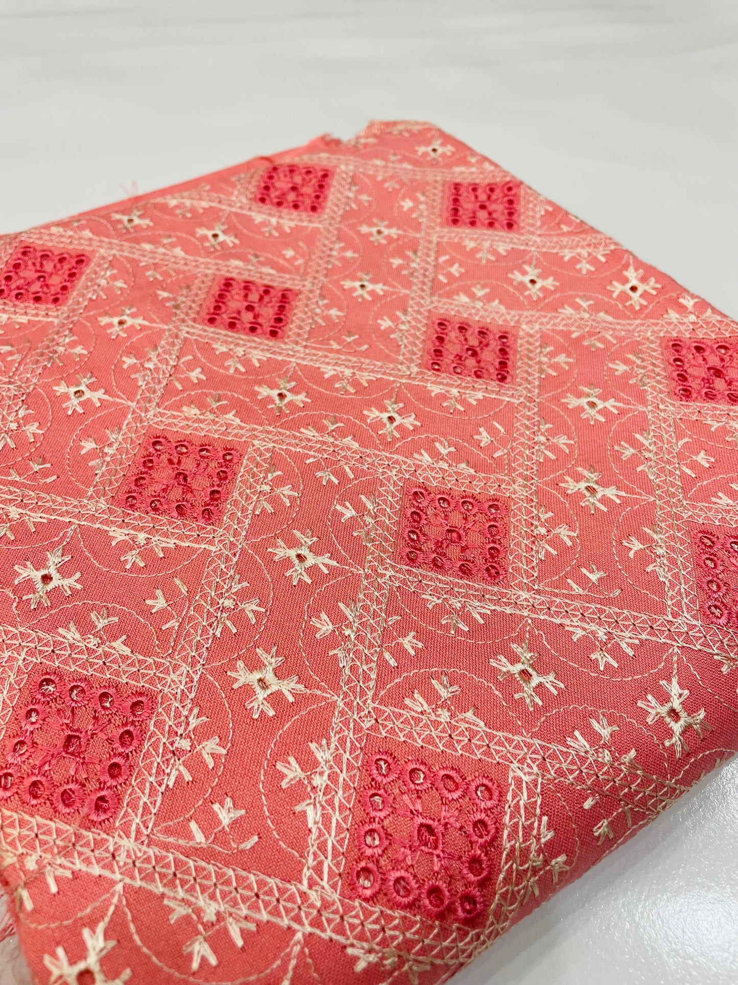 2PC Unstitched Dhanak Suit Design 04