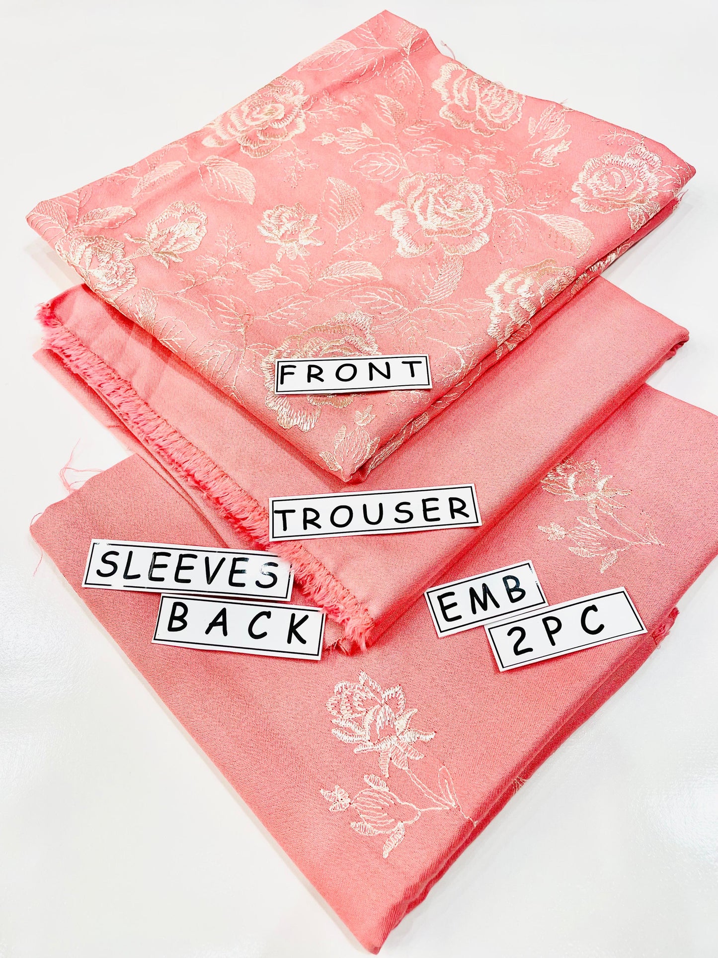 2PC Unstitched Dhanak Suit Design 05